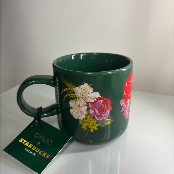 Starbucks Other - 🆕NWT Starbucks Limited Edition 2018 Floral 12 oz mug w bando ✨